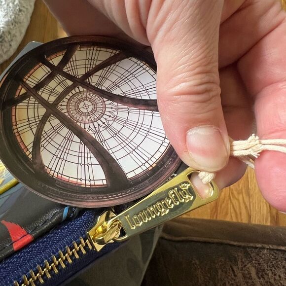 Loungefly Marvel Doctor Strange Ziparound Wallet - Picture 6 of 8